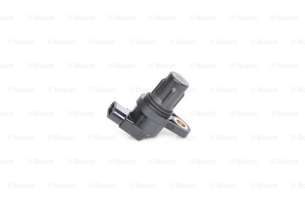 Camshaft position sensor Bosch 0 281 002 890