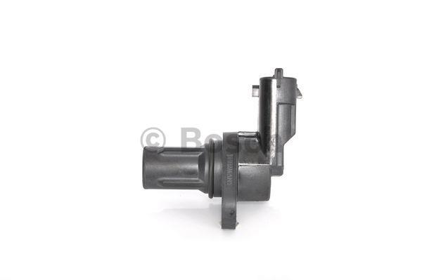 Bosch Camshaft position sensor – price 215 PLN