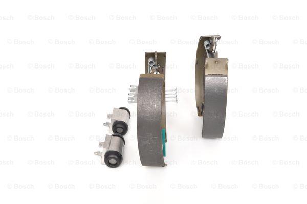 Bosch Brake shoe set – price 393 PLN