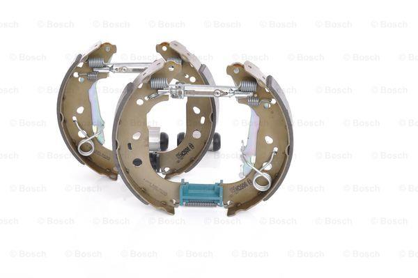 Bosch Brake shoe set – price 413 PLN
