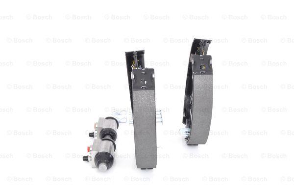Brake shoe set Bosch 0 204 114 666