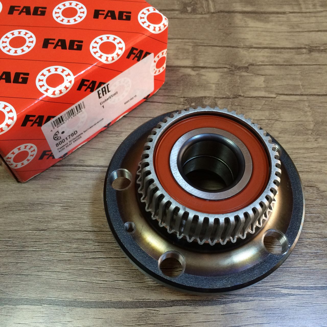 FAG 800179D Wheel hub with rear bearing 800179D