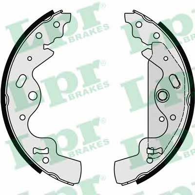 Brake shoe kit Land Rover: 08820 LPR Brake shoe set
