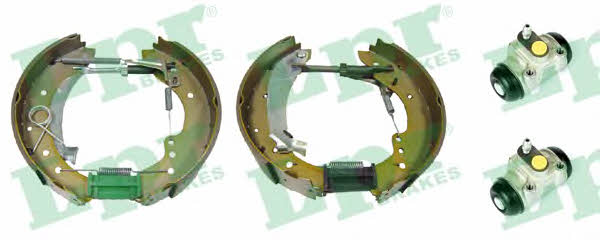 brake-shoes-with-cylinders-set-oek348-8366408
