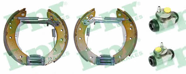 brake-shoes-with-cylinders-set-oek409-8367404