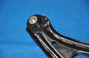 Suspension arm front lower left PMC PXCAA-025LL