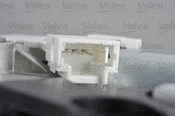 Buy Valeo 579215 at a low price in United Arab Emirates!