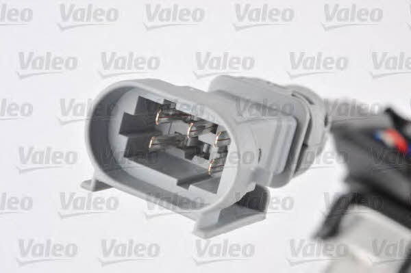 Buy Valeo 579223 at a low price in United Arab Emirates!