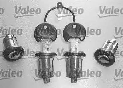 Buy Valeo 252077 at a low price in United Arab Emirates!