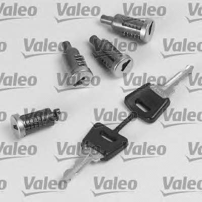 Buy Valeo 252417 at a low price in United Arab Emirates!