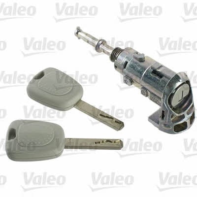 Buy Valeo 256977 at a low price in United Arab Emirates!