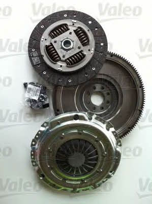 Buy Valeo 835028 at a low price in United Arab Emirates!