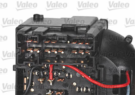 Buy Valeo 251689 at a low price in United Arab Emirates!