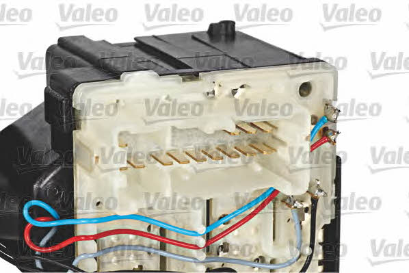 Buy Valeo 251698 at a low price in United Arab Emirates!