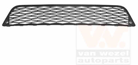 4946590 Van Wezel Front bumper grill